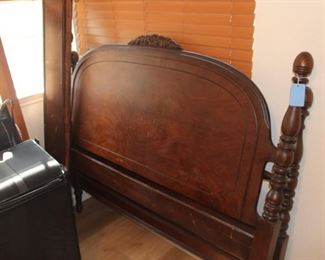 full size bed (headboard and footboard)
