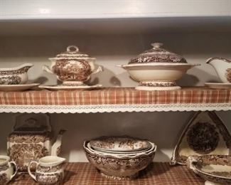 Tonquin style china by Mason, Clarice Cliff, and more