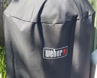 Weber kettle charcoal grill with cover