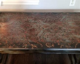 accent table (top)