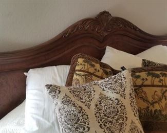 king size bed