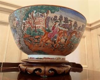 Chinese Export Fox Hunt Motif