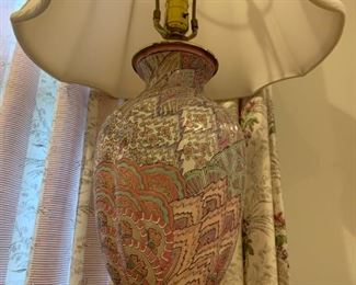 Chinese Vase Lamp