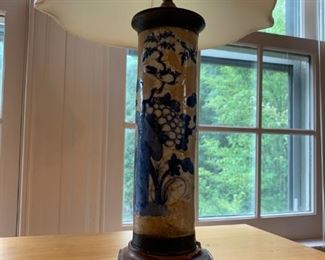 Chinese Vase Lamp