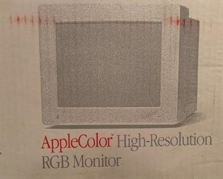 Applecolor High Resolution RGB Monitor