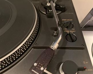 Hitachi HT-350