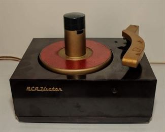 RCA 45rpm RECORD PLAYER