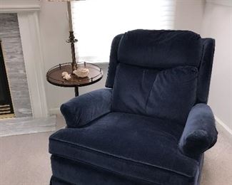 Swivel Rocker Recliner
