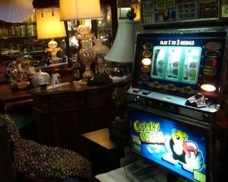 SLOT MACHINES, 50,000 PIECES CASINO STUFF