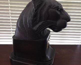 1986 HPU Grand Panther 10 Yr. Service Award Statue