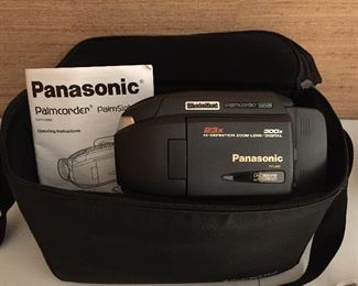 Panasonic Palmcorder PV-L858