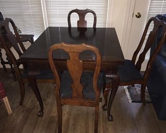 Sligh Flip Top Table and 4 Chairs