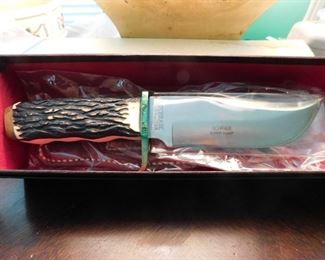 Schrade U.S.A. Sheath Knife in Original Box