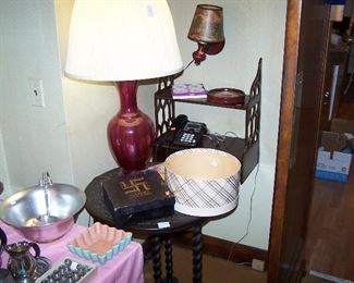 CRANBERRY TABLE LAMP, 1930s TWISTED-LEG TABLE, MAHOGANY WALL SHELF & MORE
