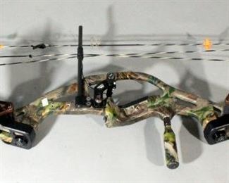Hoyt ZR200 Compound Bow With Quiver, Left-Handed
