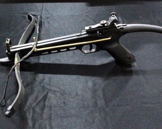Cobra System Crossbow Pistol With Arrows