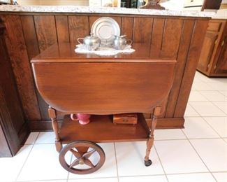 Nice Tea Cart