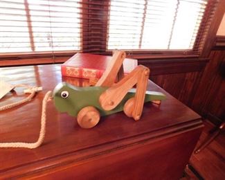 Wooden Pull Toy