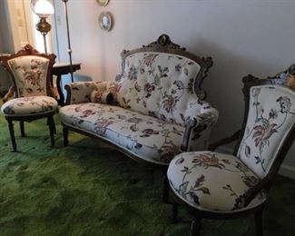 Victorian Parlor Set
