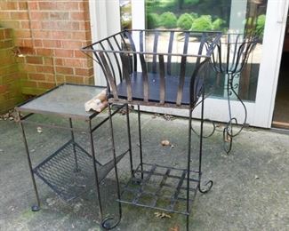 Metal Plant Stands and Plant Holders