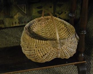 Oak Basket