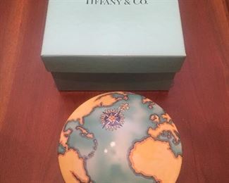 Tiffany Tauck World Discovery Box