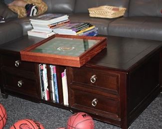 4 Drawer Coffee Table in Wood with Basketballs