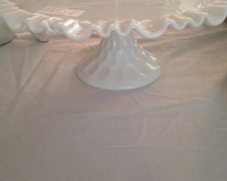 White and scalloped  cake plate