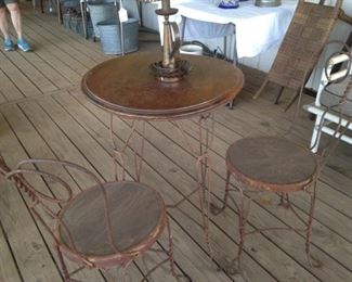 Antique ice cream table & chairs