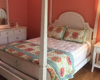 ethan Allen queen size four poster bed.