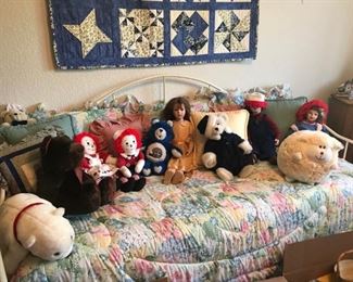 Dolls, quilts & daybed