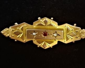 GF Art Deco Pin