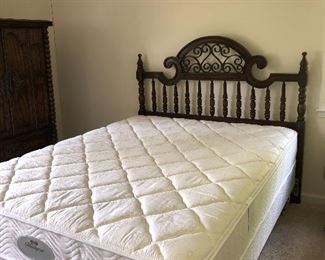 Beauty Rest like new mattress set with queen size Thomasville bed frame, headboard is oak and medal from early 1960s