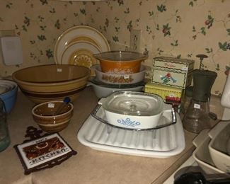 Vintage bake ware