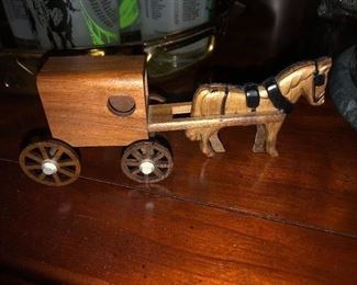 PA Amish handmade horse and carriage