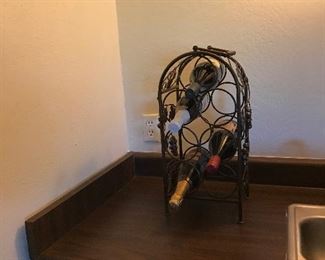 Tabletop wine rack