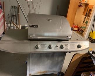 #47 Charm-glo Gas Grill w/side burner w/tank $50.00