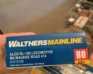 #83		Walthers mainline Alco DL-109 locomotive Milwaukee Road #14	 $60.00 
