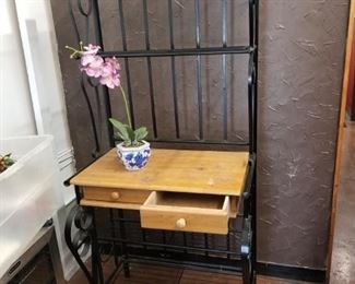 Business Estate Sale With Salon Equipment Starts On 6 17 2019