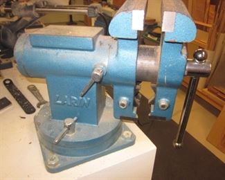 Larin Bench Vise