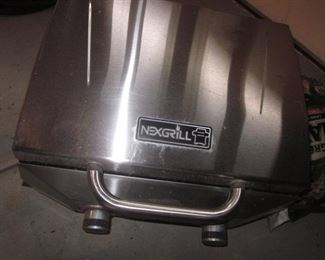 Nexgrill Tabletop BBQ