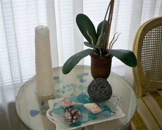 Painted White Pie Crust Style Table
