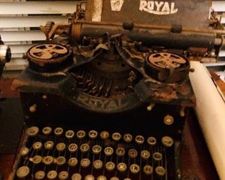 Royal typewriter