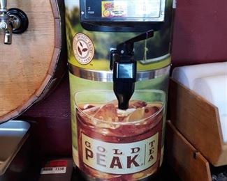 Gold Peak Iced Tea Brewer / Dispenser with flavor and water model # WB11F11321