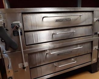 Bakers Pride Pizza Oven- Stone cook shelf