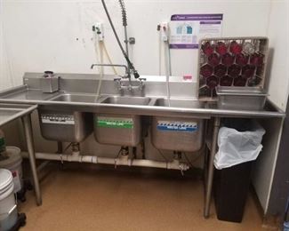 3 Bay Stainless Steel Sink