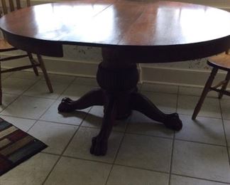 Claw foot oval kitchen table