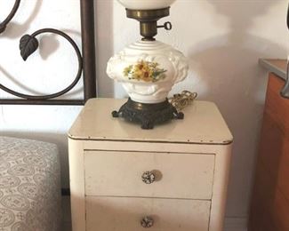 Vintage end table in original condition with Gone with The Wind lamp.