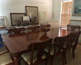Beautiful Queen Anne Solid Wood Dining Set