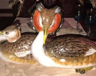 LARGE SIGNED ITALIAN BIRD SCULPTURE $55